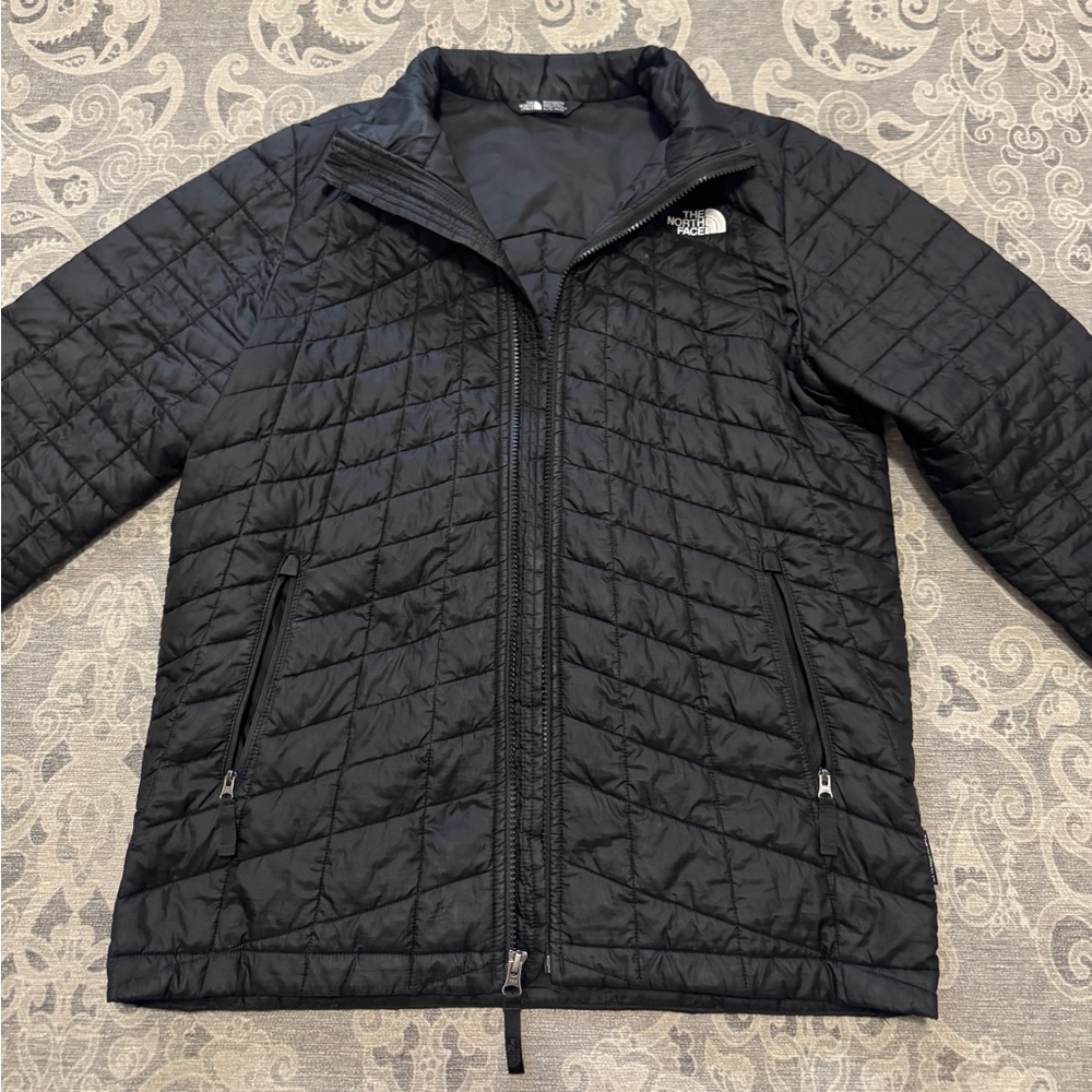 Boys North Face jacket, size XL